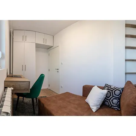 Apartment Sunny Nest