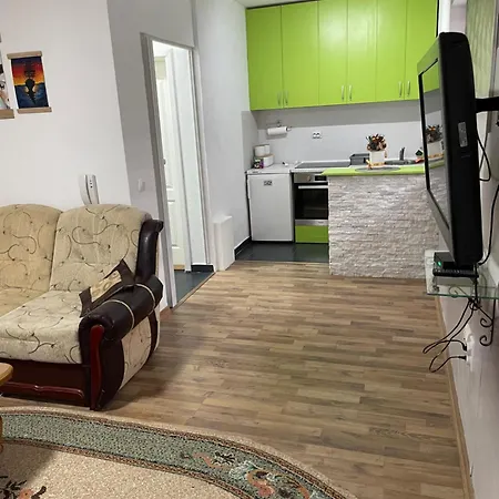 Sunny Nest Apartman