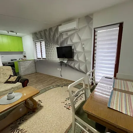 Sunny Nest Apartman *